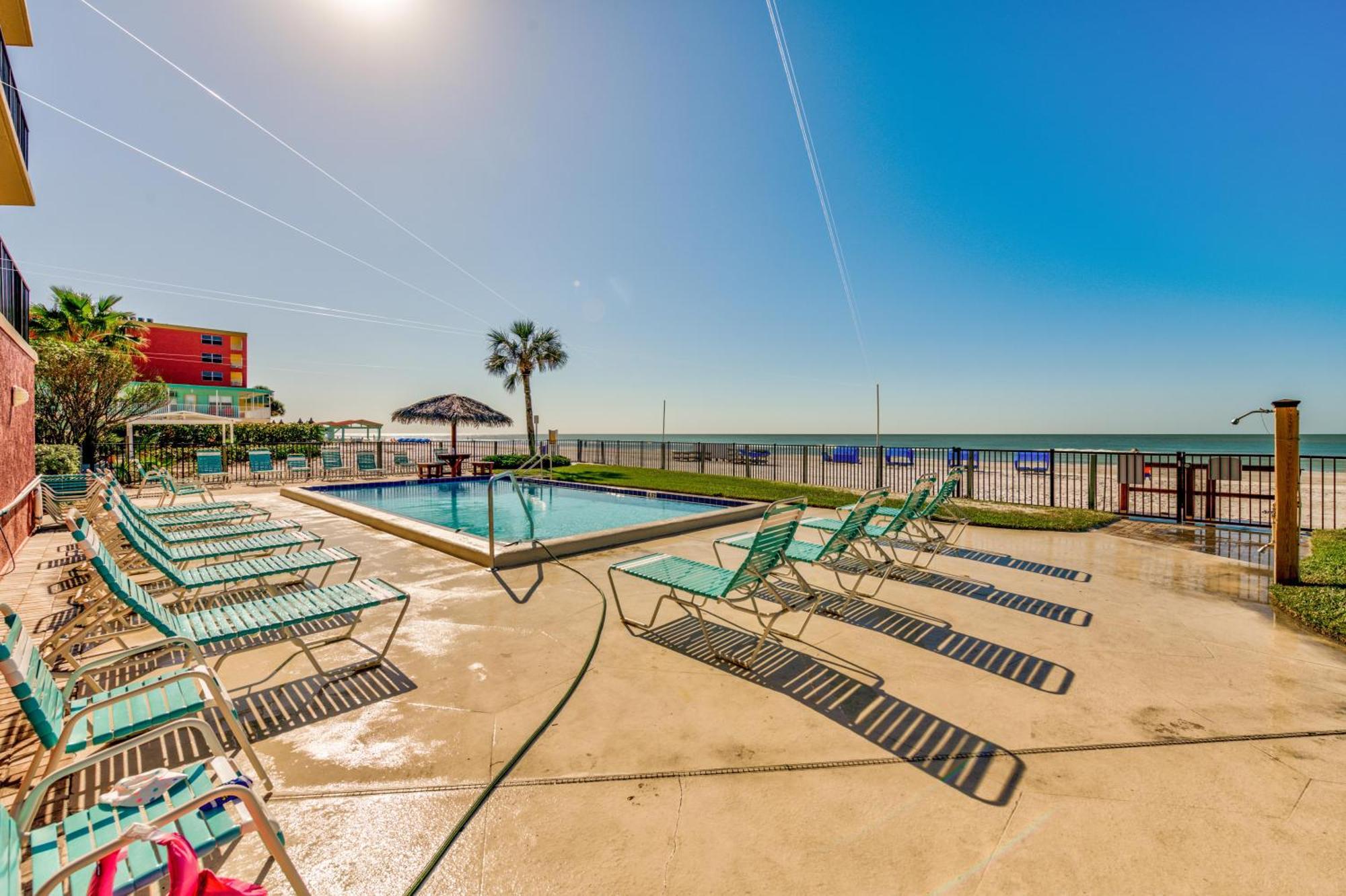 Emerald Isle 601 St. Pete Beach Exterior photo